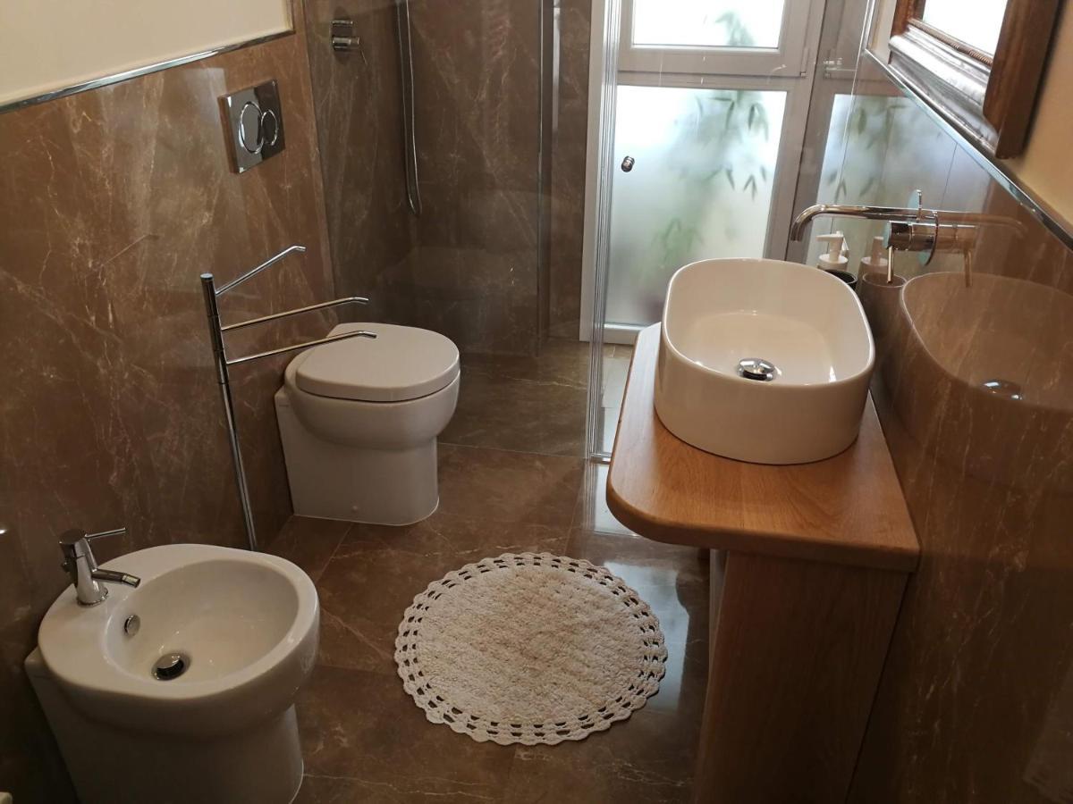 Intero Appartamento - A Soli 50 M Dal Mare Viareggio Extérieur photo