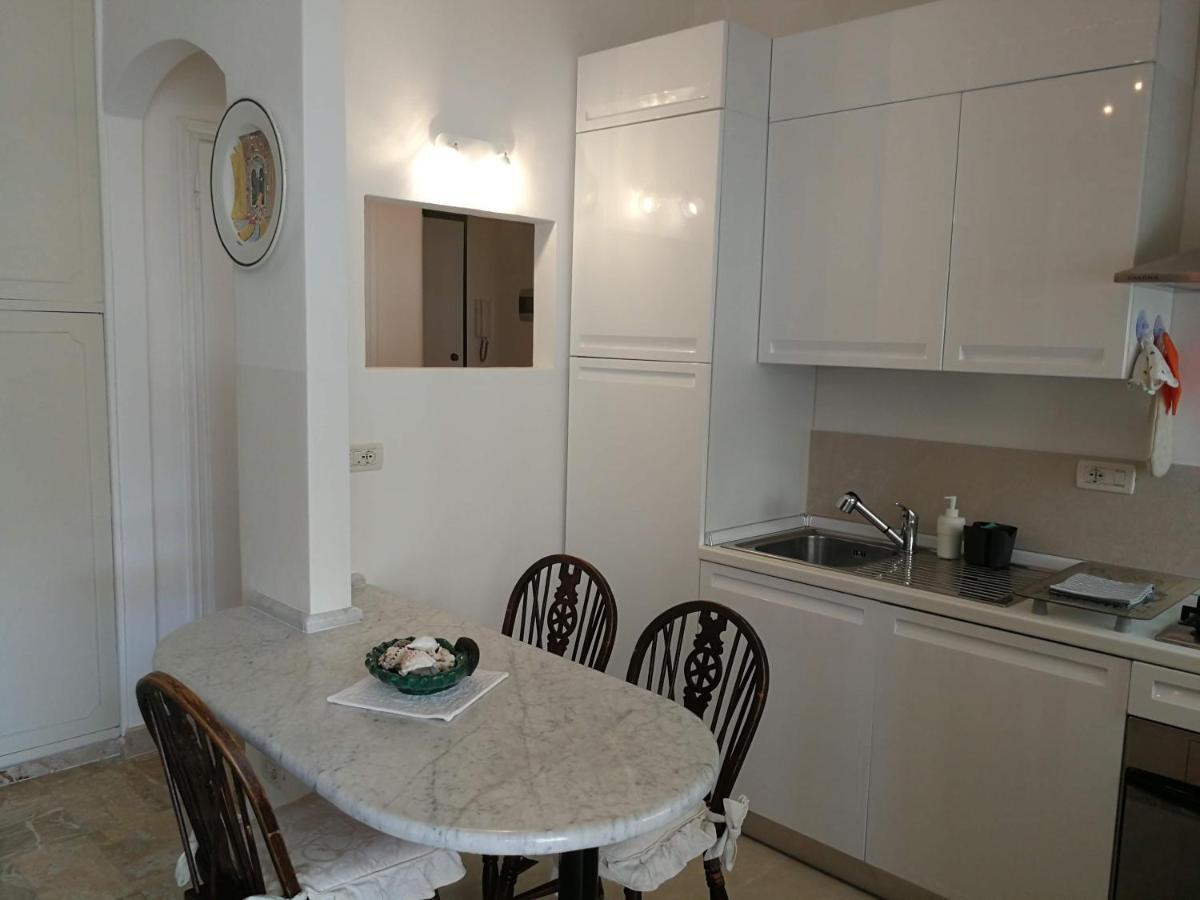 Intero Appartamento - A Soli 50 M Dal Mare Viareggio Extérieur photo